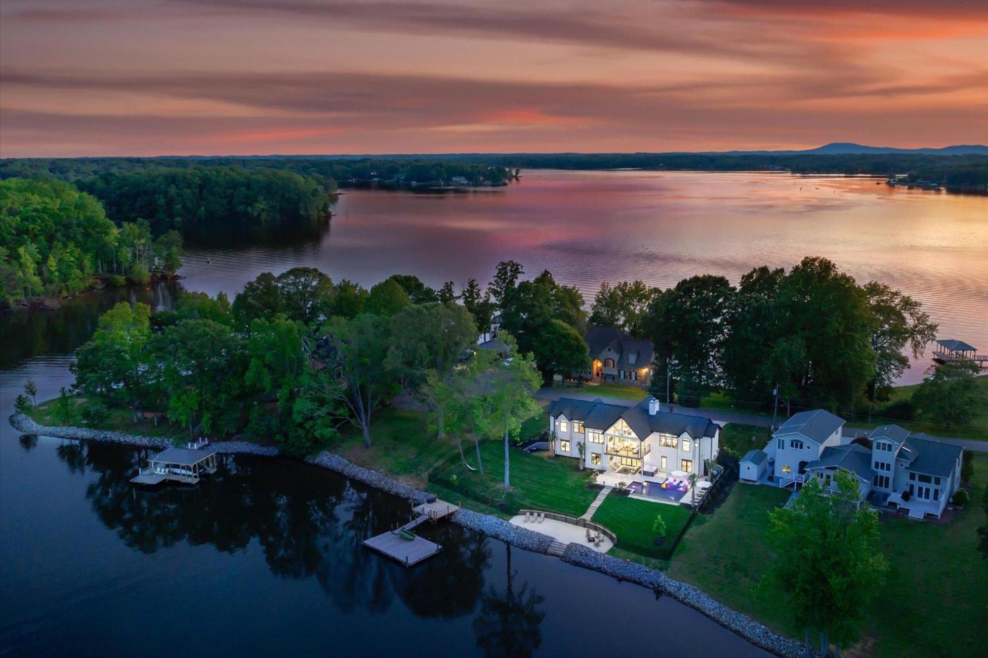 Vila Hogan Crest Mooresville Exteriér fotografie