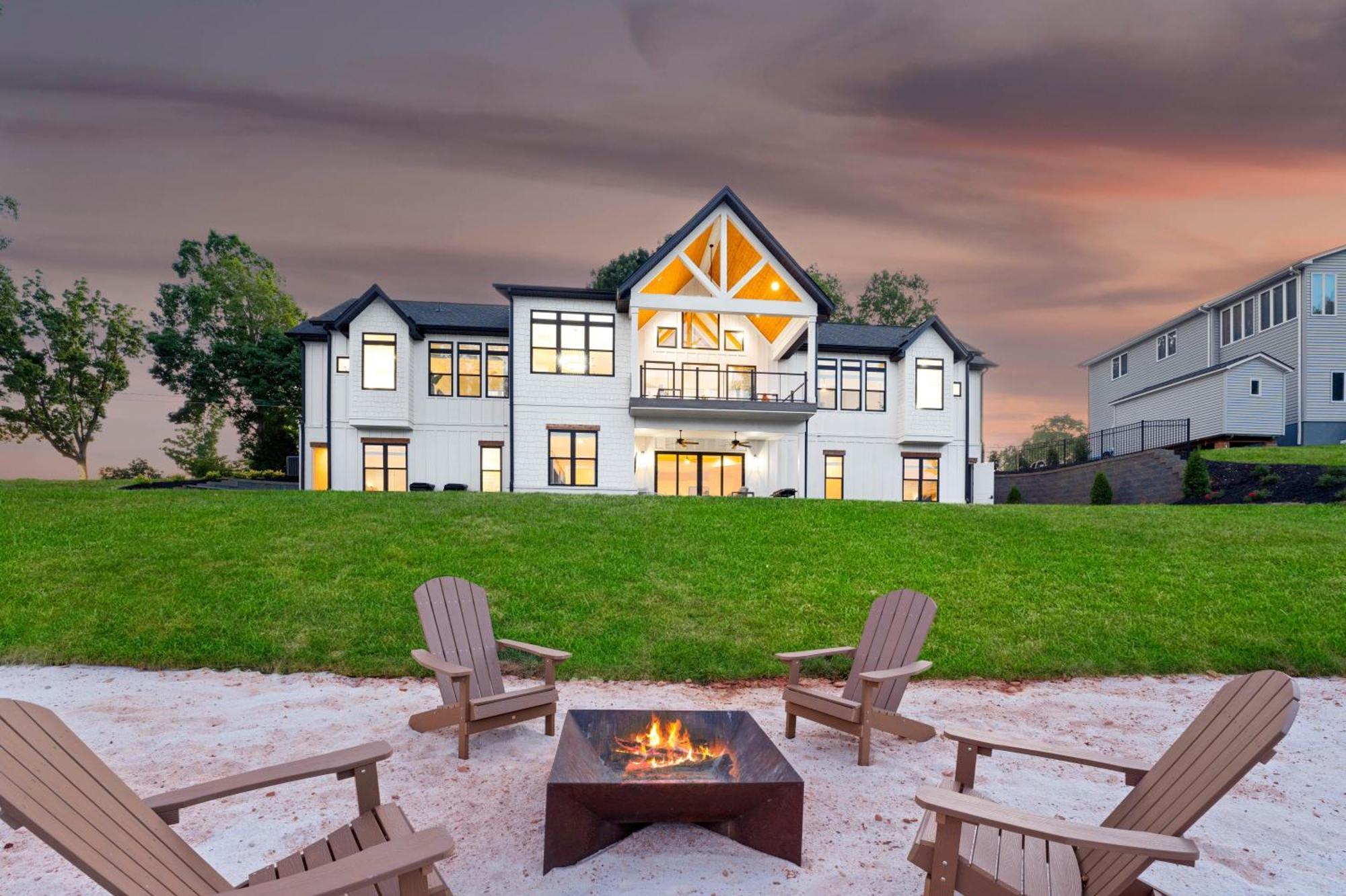 Vila Hogan Crest Mooresville Exteriér fotografie